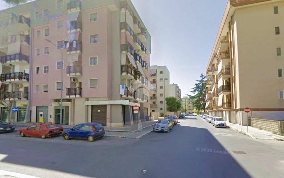 locale commerciale in vendita a Bisceglie in zona Centro Città