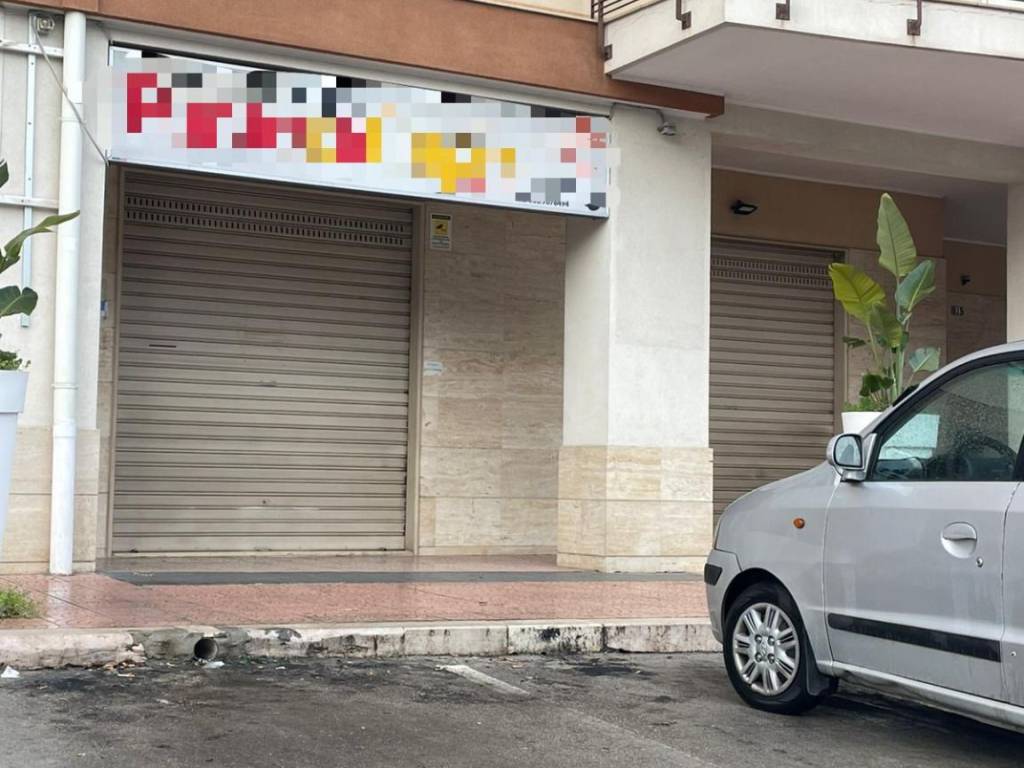 negozio in vendita a Bisceglie