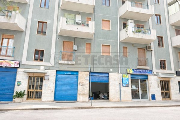 negozio in vendita a Bisceglie