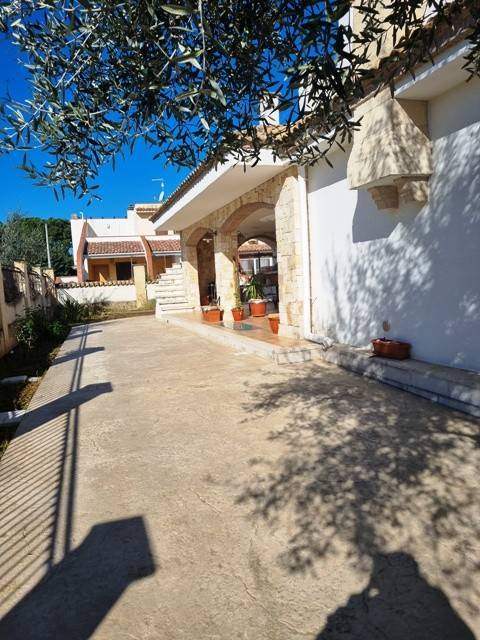 casa indipendente in vendita a Bisceglie