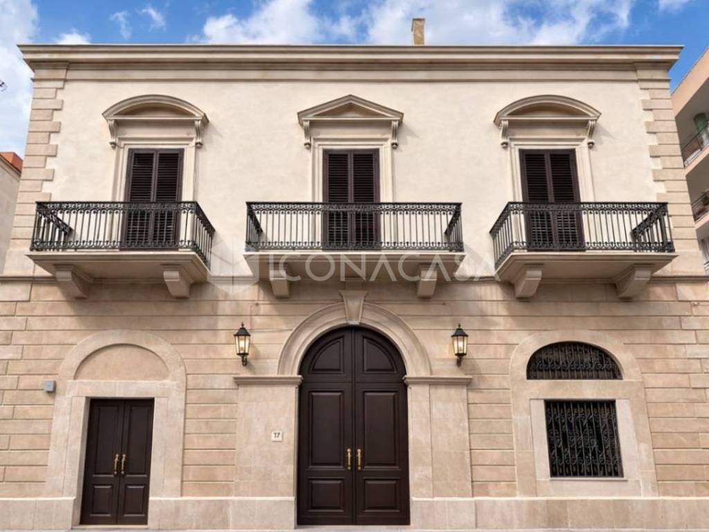 appartamento in vendita a Bisceglie in zona Centro Città