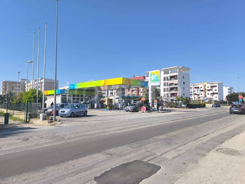 negozio in vendita a Bisceglie