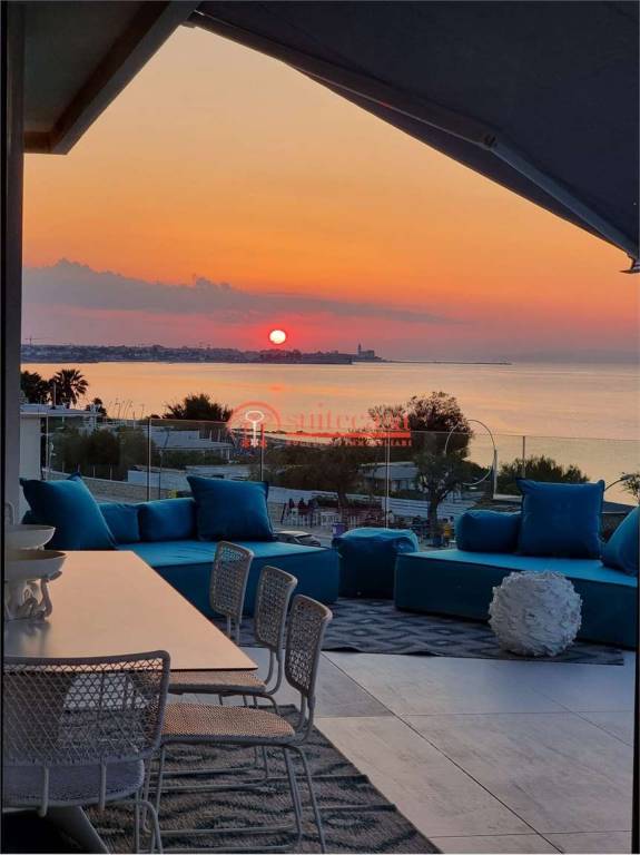 casa indipendente in vendita a Bisceglie