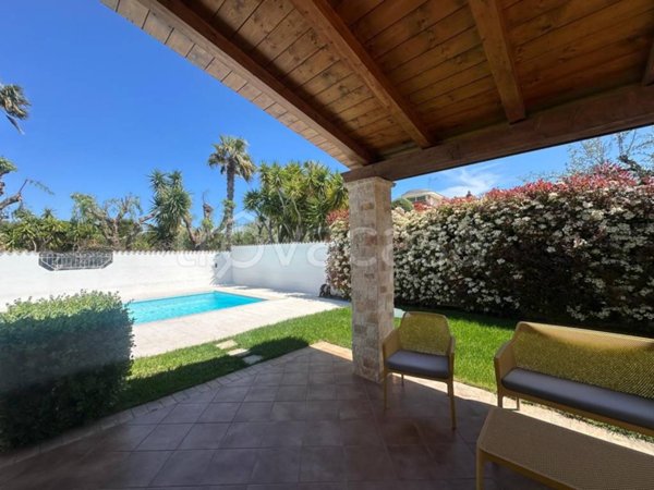casa indipendente in vendita a Bisceglie