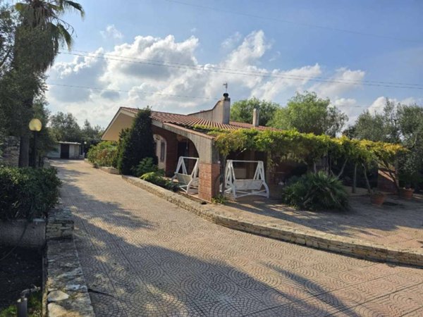 casa indipendente in vendita a Bisceglie