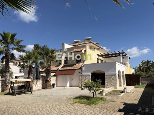 casa indipendente in vendita a Bisceglie