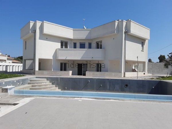casa indipendente in vendita a Bisceglie