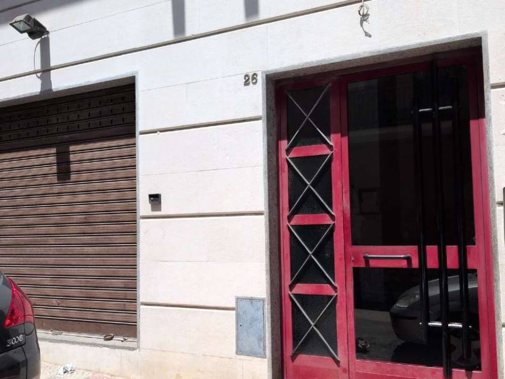 locale commerciale in vendita a Bisceglie in zona Centro Città