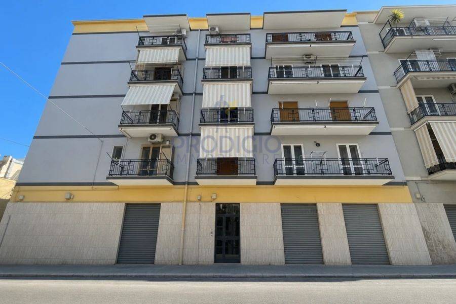 appartamento in vendita a Bisceglie in zona Centro Città