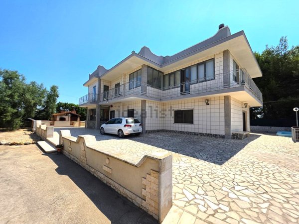 casa indipendente in vendita a Bisceglie