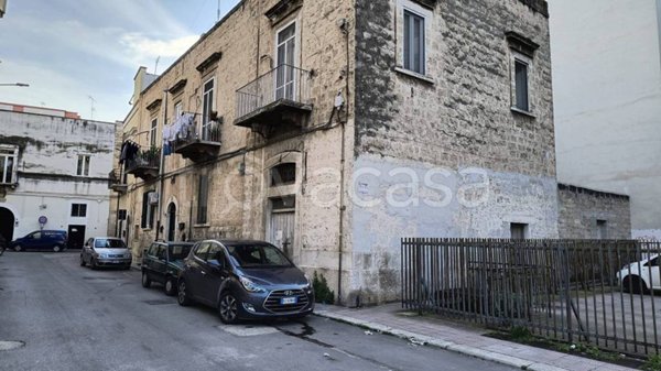 locale commerciale in vendita a Bisceglie