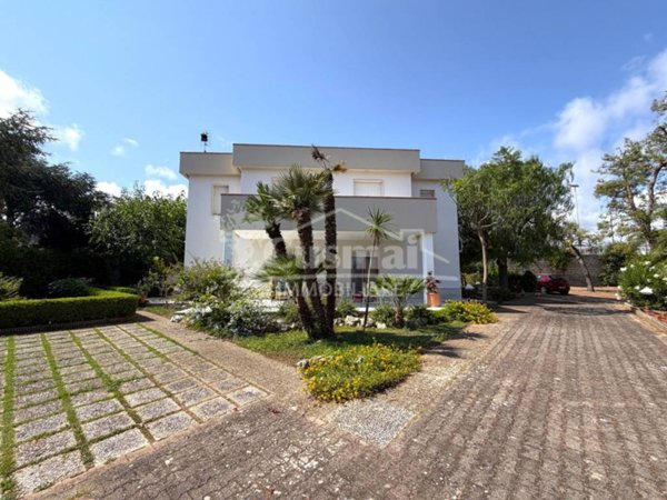 casa indipendente in vendita a Bisceglie