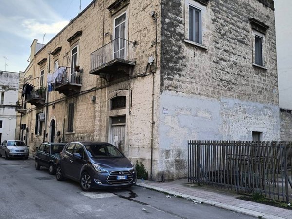 locale commerciale in vendita a Bisceglie