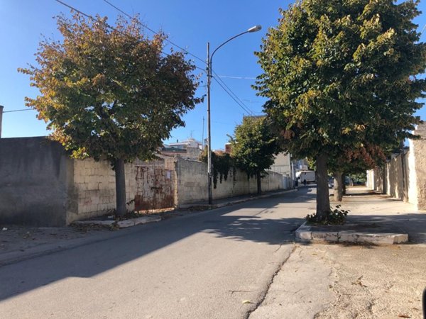 terreno edificabile in vendita a Canosa di Puglia