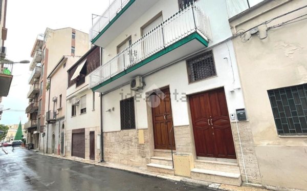 appartamento in vendita a Canosa di Puglia