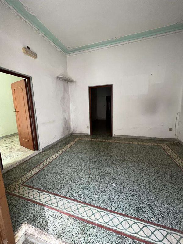 casa indipendente in vendita a Canosa di Puglia