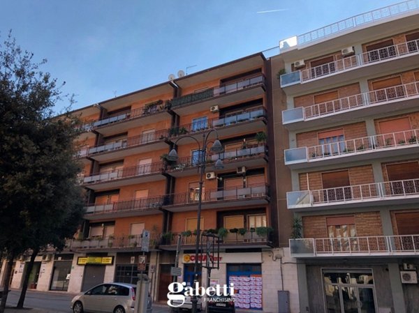appartamento in vendita a Canosa di Puglia