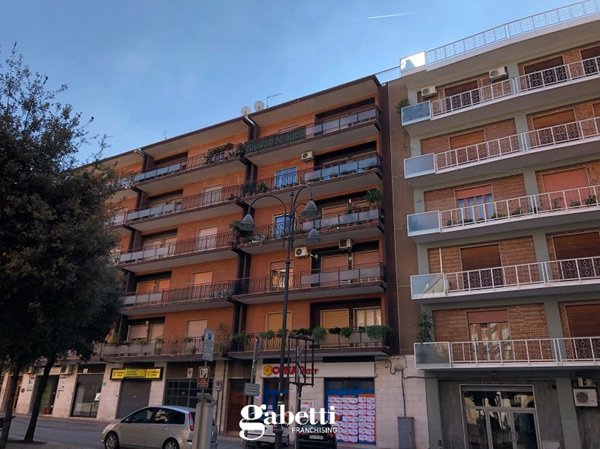 appartamento in vendita a Canosa di Puglia