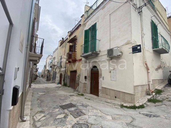 appartamento in vendita a Canosa di Puglia