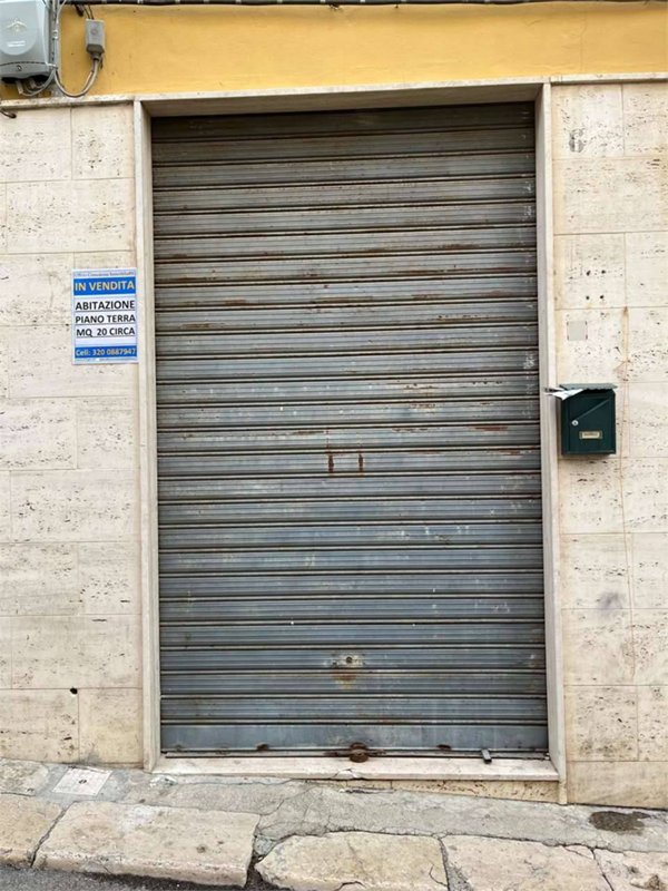 casa indipendente in vendita a Canosa di Puglia