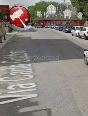 negozio in vendita a Canosa di Puglia