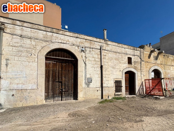 terreno edificabile in vendita a Canosa di Puglia