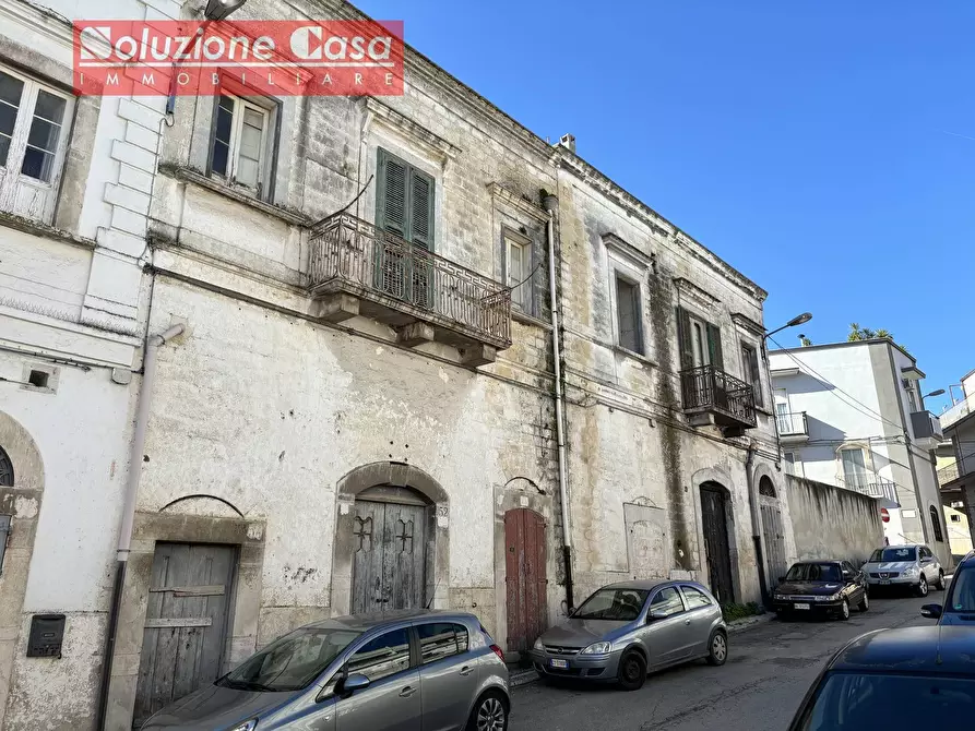 casa indipendente in vendita a Canosa di Puglia