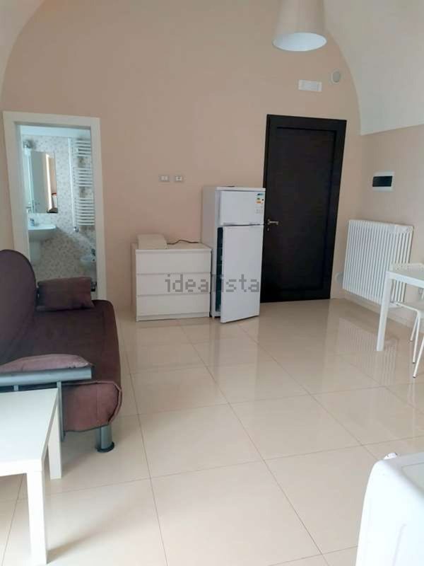 casa semindipendente in vendita a Canosa di Puglia