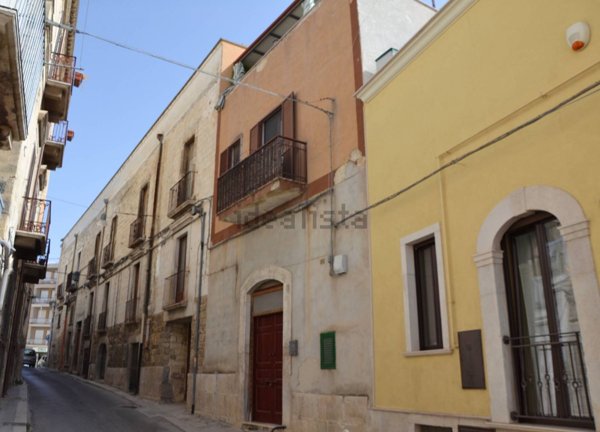 appartamento in vendita a Canosa di Puglia
