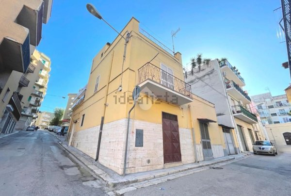 appartamento in vendita a Canosa di Puglia