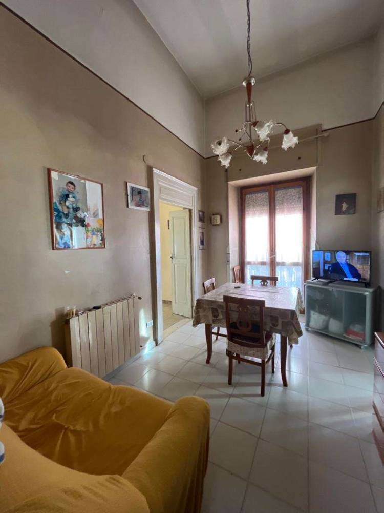 casa indipendente in vendita a Canosa di Puglia