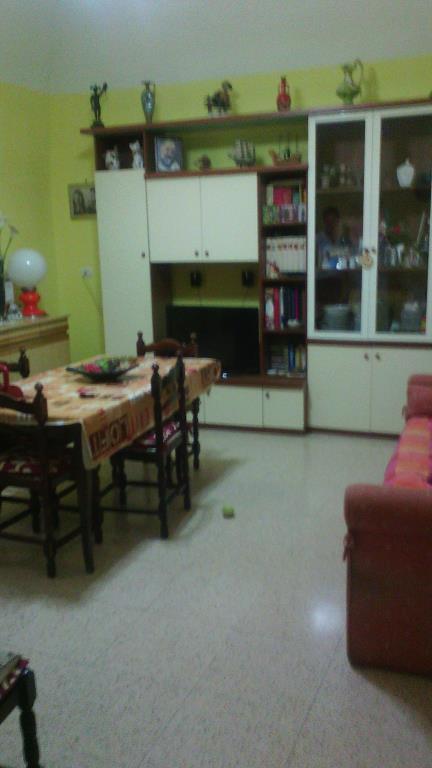 casa indipendente in vendita a Canosa di Puglia in zona Loconia