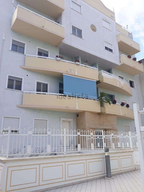 appartamento in vendita a Canosa di Puglia