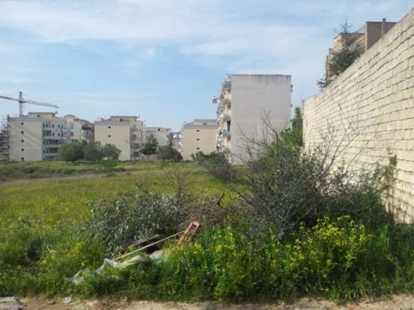 terreno edificabile in vendita a Canosa di Puglia