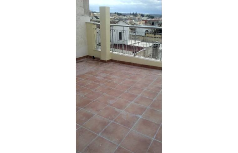 casa indipendente in vendita a Canosa di Puglia