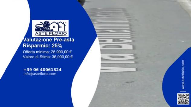 locale commerciale in vendita a Canosa di Puglia