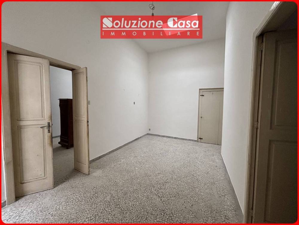 appartamento in vendita a Canosa di Puglia