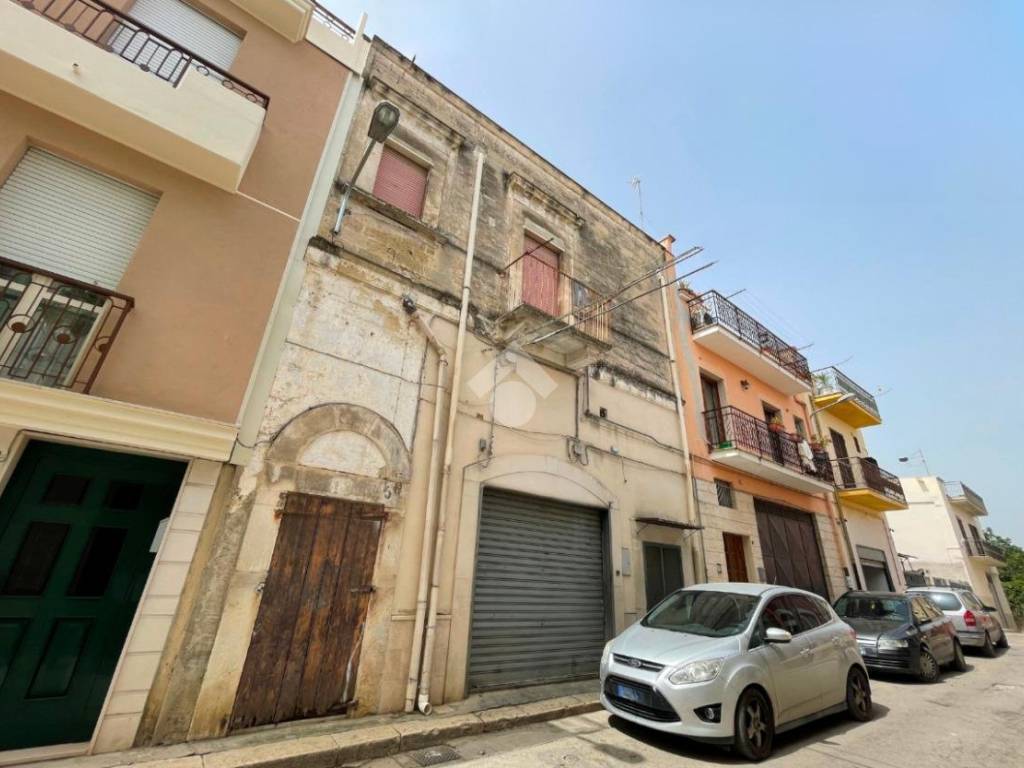 appartamento in vendita a Canosa di Puglia