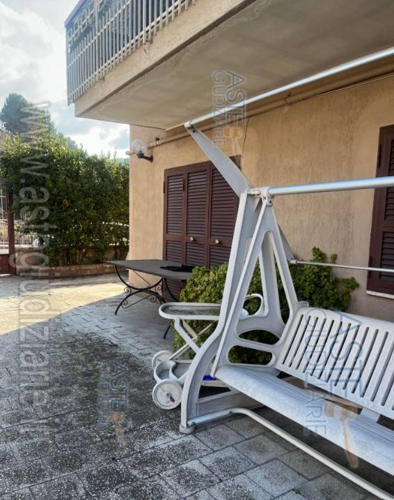 appartamento in vendita a Canosa di Puglia