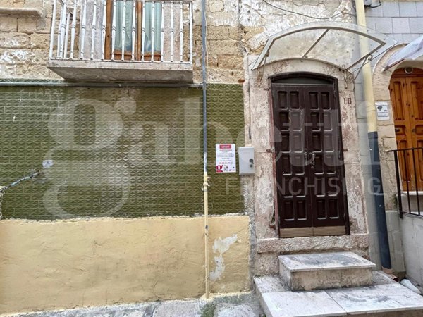 ufficio in vendita a Canosa di Puglia