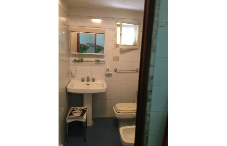 casa indipendente in vendita a Canosa di Puglia