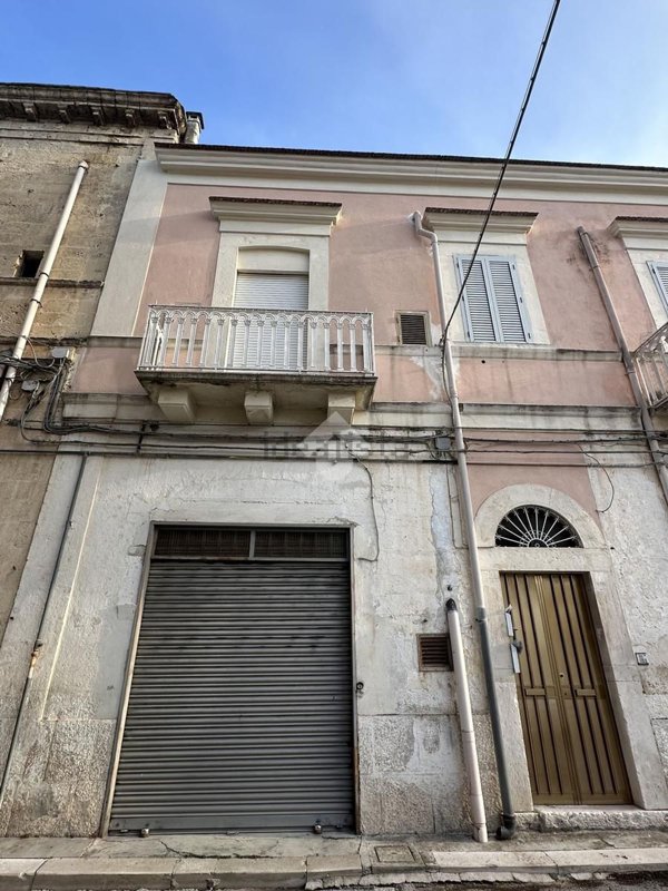 appartamento in vendita a Canosa di Puglia