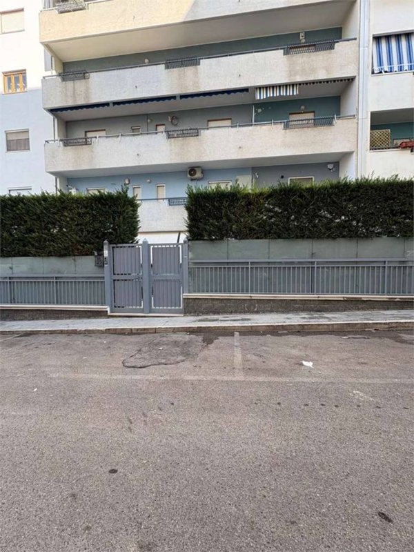 appartamento in vendita a Canosa di Puglia