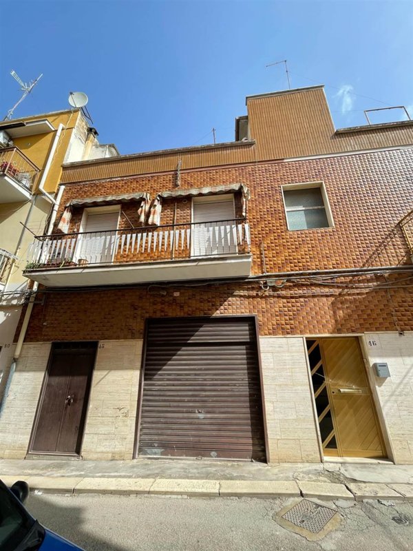 appartamento in vendita a Canosa di Puglia