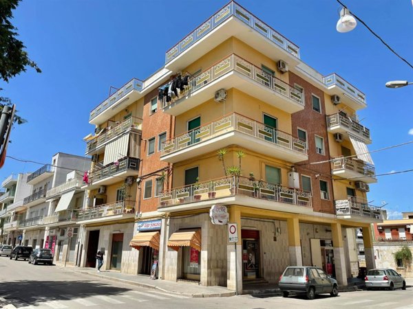 appartamento in vendita a Canosa di Puglia