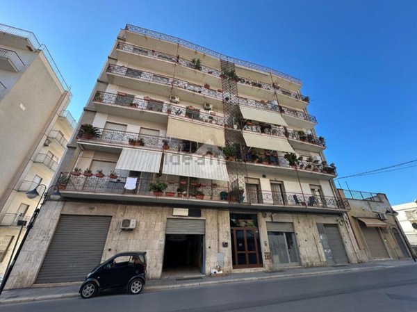 appartamento in vendita a Canosa di Puglia