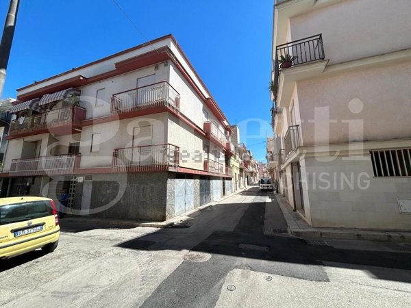 appartamento in vendita a Canosa di Puglia