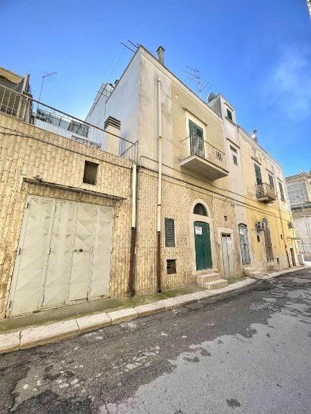 appartamento in vendita a Canosa di Puglia