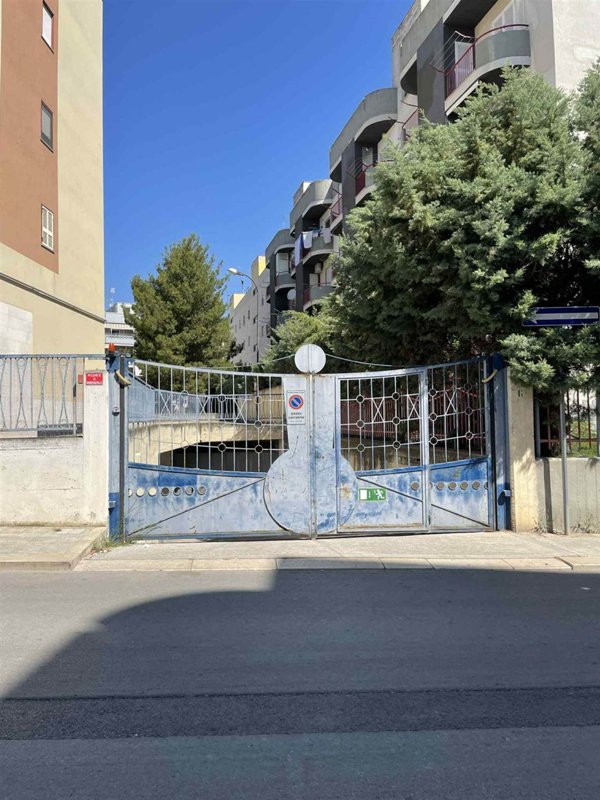 ufficio in vendita a Canosa di Puglia