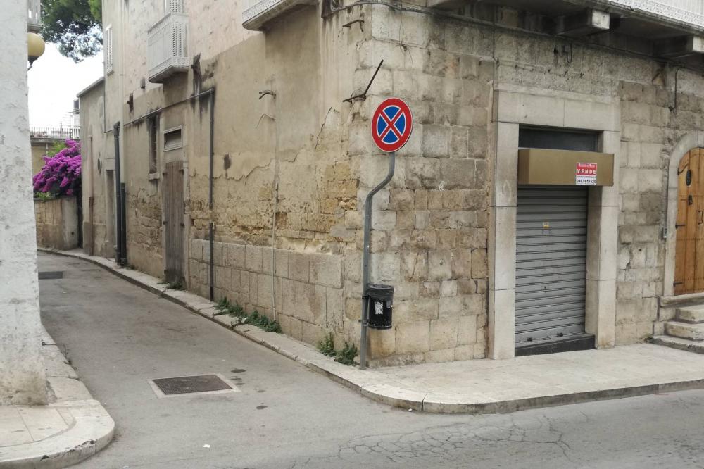 trivano in vendita a Canosa di Puglia